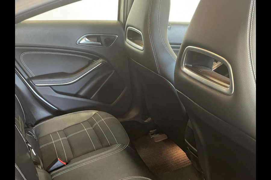 Citroën C5 Aircross 1.2 130PK Aut-8 PureTech Feel Airco ECC Carplay Navi Cruise Control Full LED 18" LM Velgen Privacy Glass PDC VA + Camera Keyless