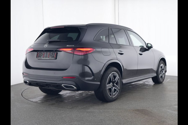 Mercedes-Benz GLC 400 e 4MATIC AMG Plug-In Hybride | AMG Line Premium | Night Pakket | Trekhaak | Panorama Schuif-Kanteldak | Rijassistentiepakket plus | Inclusief 24 maanden MB Certified garantie voor Europa.