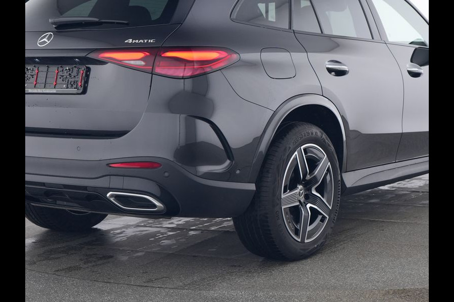 Mercedes-Benz GLC 400 e 4MATIC AMG Plug-In Hybride | AMG Line Premium | Night Pakket | Trekhaak | Panorama Schuif-Kanteldak | Rijassistentiepakket plus | Inclusief 24 maanden MB Certified garantie voor Europa.