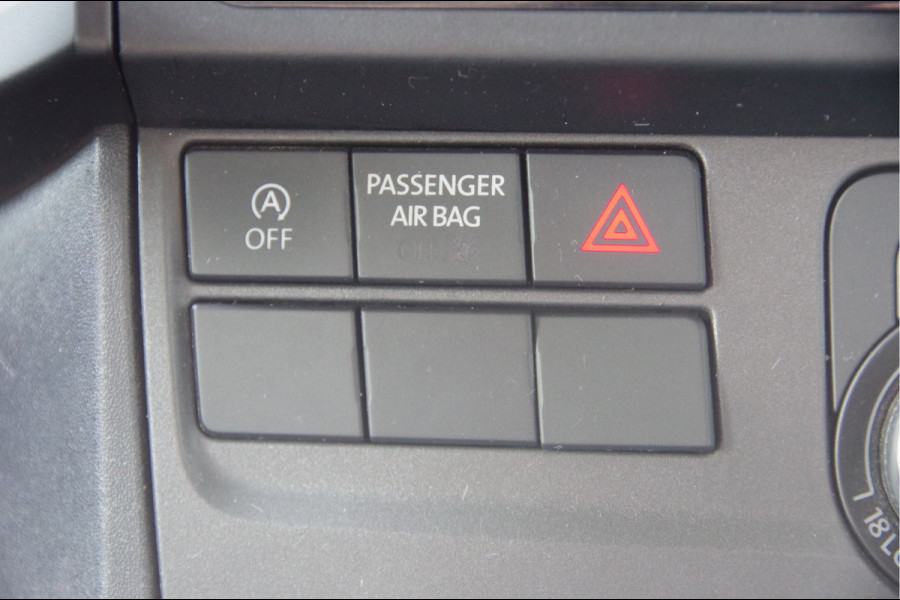 Volkswagen Transporter 2.0 TDI 3-ZITS, 204PK AUT. TREKHAAK, ADAPT. CRUISE, STANDKACHEL, NAVI, STOELVERWARMING