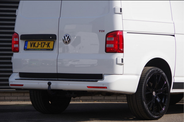 Volkswagen Transporter 2.0 TDI 3-ZITS, 204PK AUT. TREKHAAK, ADAPT. CRUISE, STANDKACHEL, NAVI, STOELVERWARMING