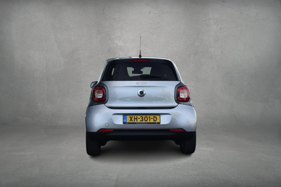 Smart Forfour 1.0 Business Solution | Climate | Cruise | LM Velgen | Bluetooth