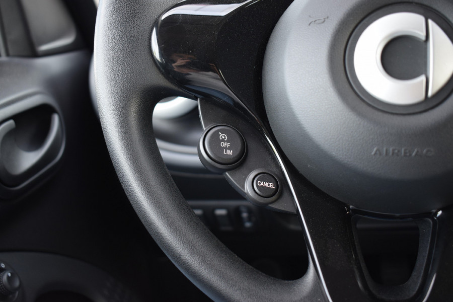Smart Forfour 1.0 Business Solution | Climate | Cruise | LM Velgen | Bluetooth