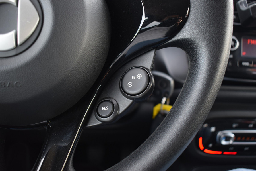 Smart Forfour 1.0 Business Solution | Climate | Cruise | LM Velgen | Bluetooth