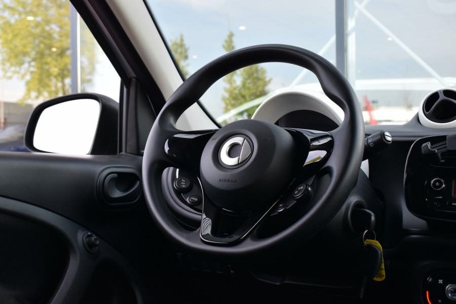 Smart Forfour 1.0 Business Solution | Climate | Cruise | LM Velgen | Bluetooth