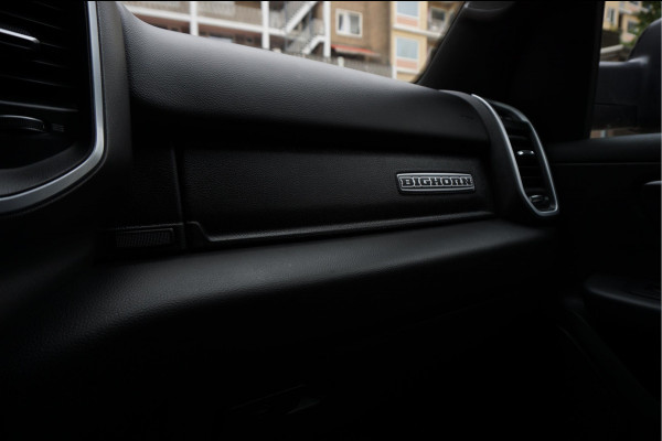 Dodge Ram 1500 5.7 V8 4x4 Crew Cab Big Horn Apple Carplay Camera Leer Trekhaak LPG Stoelverwarming Stuurverwarming