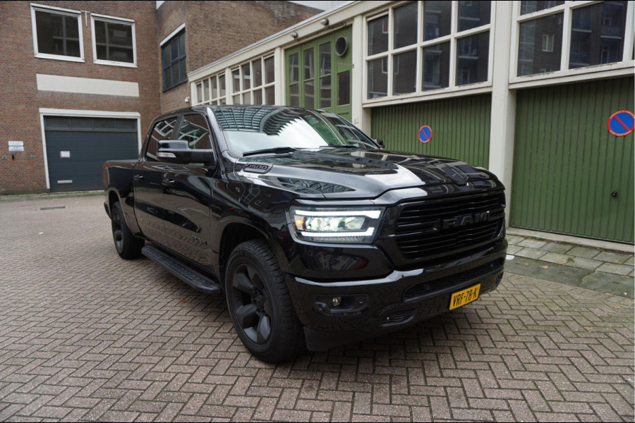 Dodge Ram 1500 5.7 V8 4x4 Crew Cab Big Horn Apple Carplay Camera Leer Trekhaak LPG Stoelverwarming Stuurverwarming