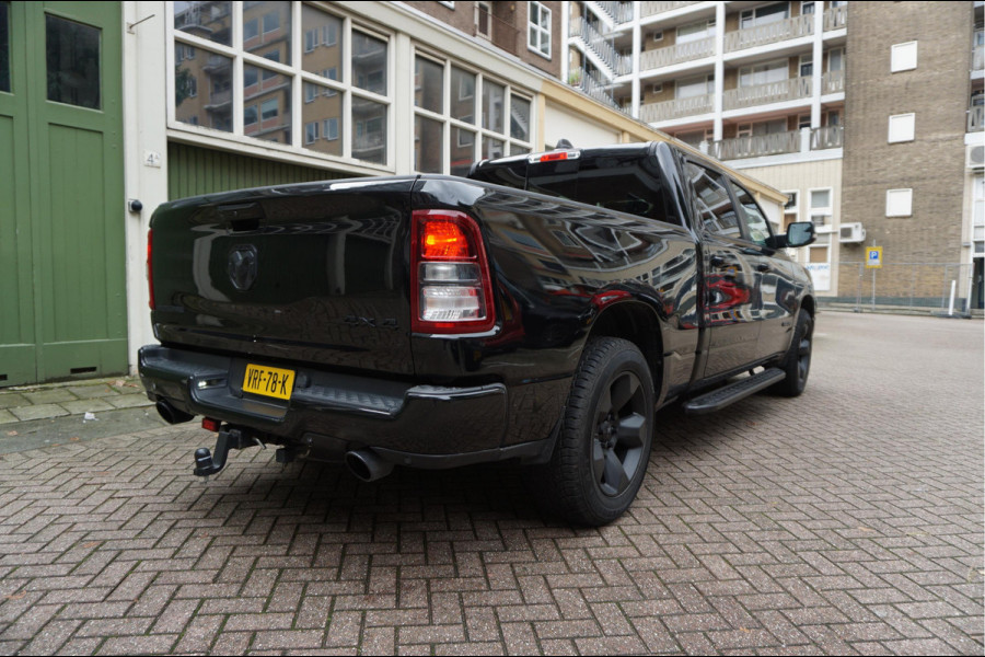 Dodge Ram 1500 5.7 V8 4x4 Crew Cab Big Horn Apple Carplay Camera Leer Trekhaak LPG Stoelverwarming Stuurverwarming
