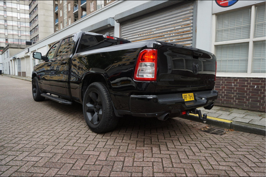 Dodge Ram 1500 5.7 V8 4x4 Crew Cab Big Horn Apple Carplay Camera Leer Trekhaak LPG Stoelverwarming Stuurverwarming