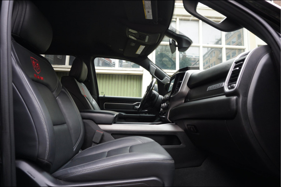 Dodge Ram 1500 5.7 V8 4x4 Crew Cab Big Horn Apple Carplay Camera Leer Trekhaak LPG Stoelverwarming Stuurverwarming