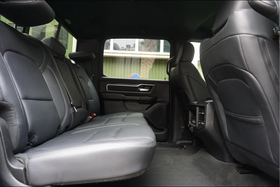Dodge Ram 1500 5.7 V8 4x4 Crew Cab Big Horn Apple Carplay Camera Leer Trekhaak LPG Stoelverwarming Stuurverwarming