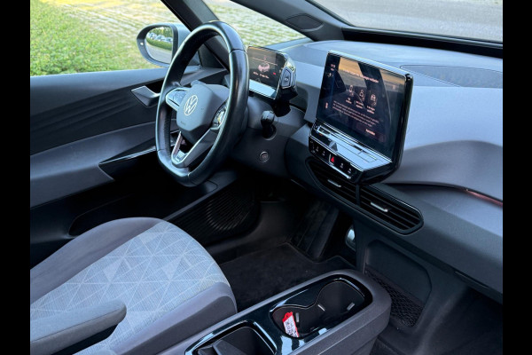 Volkswagen ID.3 First 58 kWh, ecc, led, navi, afn. trekhaak, 1 e eigenaar, Nederlandse auto met nationale auto pas