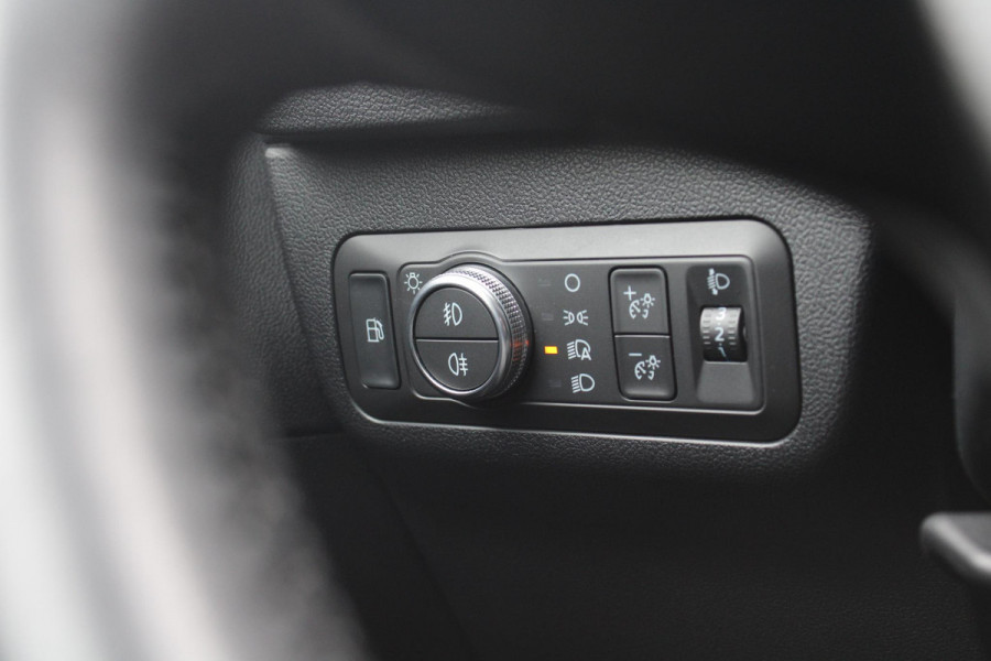Ford Kuga 2.5 PHEV Titanium | Dealeronderhouden | Adaptive cruise control | Winter Pack | Dodehoeksensoren | Camera