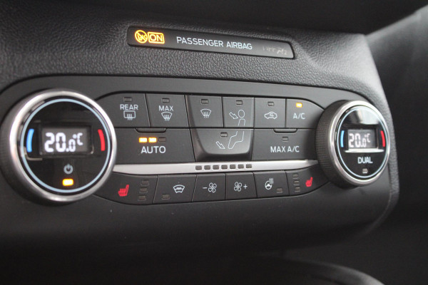 Ford Kuga 2.5 PHEV Titanium | Dealeronderhouden | Adaptive cruise control | Winter Pack | Dodehoeksensoren | Camera