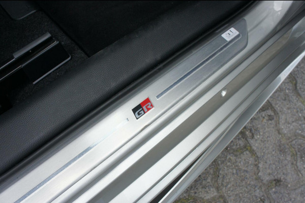 Toyota Corolla Touring Sports 2.0 Hybrid GR-Sport