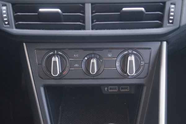 Volkswagen Polo 1.6 TDI Comfortline Executive -NAVI-ACC-CARPLAY-