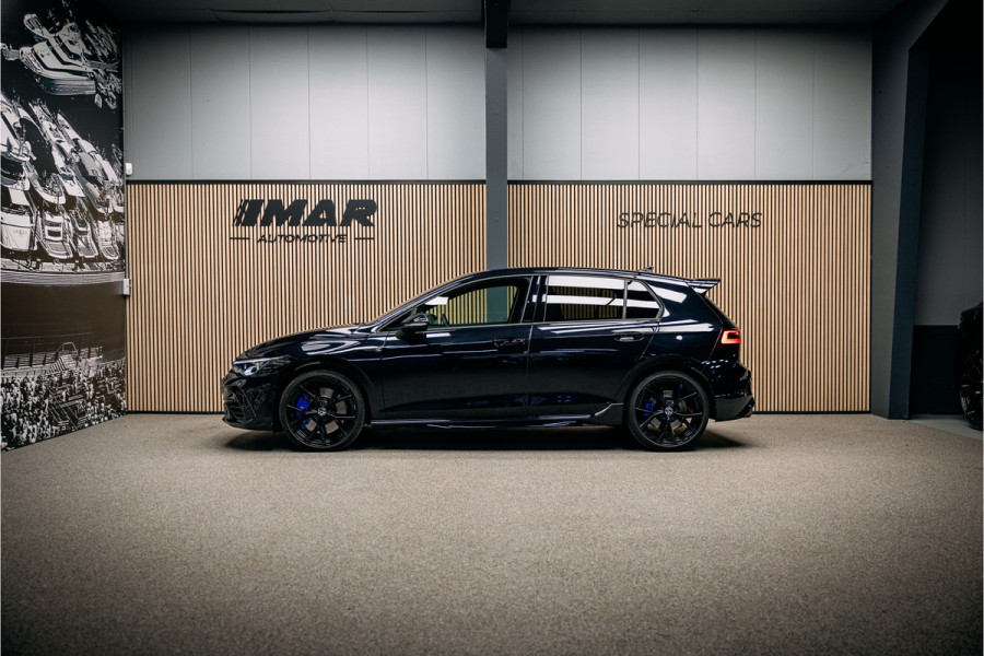 Volkswagen Golf 2.0 TSI R 4Motion uiterst nette en volle Golf R met Akra en nog vele andere opties