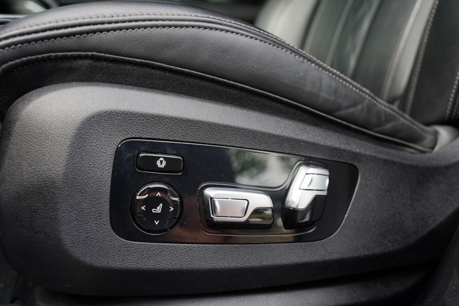 BMW X5 X Drive 45E High Executive Individual M-Pakket Panorama Dak