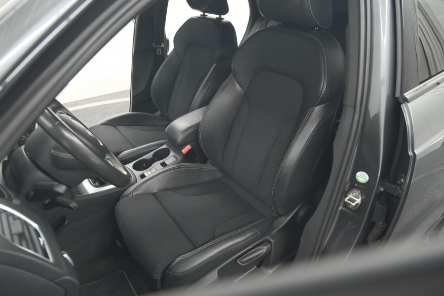 Audi Q3 1.4 TFSI CoD Sport S Line Edition | Parkeersensoren | Navigatie | Climate Control