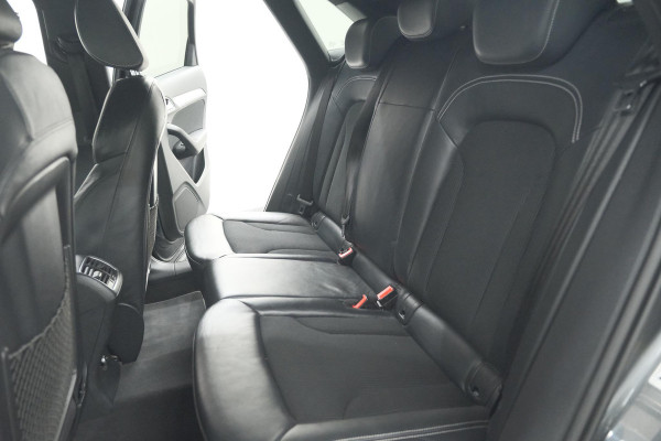 Audi Q3 1.4 TFSI CoD Sport S Line Edition | Parkeersensoren | Navigatie | Climate Control