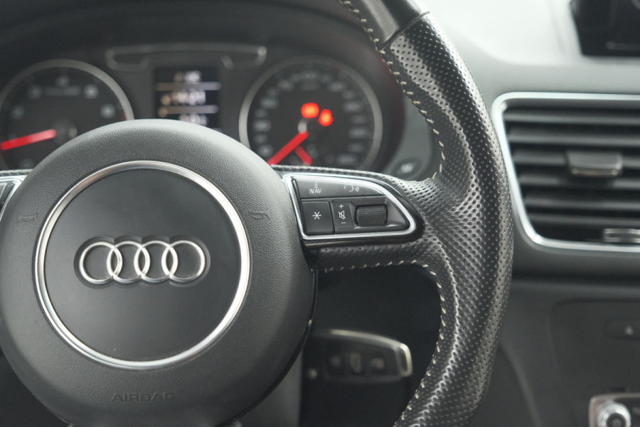 Audi Q3 1.4 TFSI CoD Sport S Line Edition | Parkeersensoren | Navigatie | Climate Control