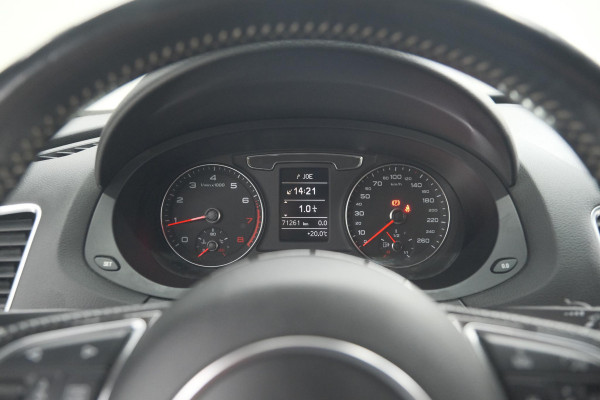 Audi Q3 1.4 TFSI CoD Sport S Line Edition | Parkeersensoren | Navigatie | Climate Control