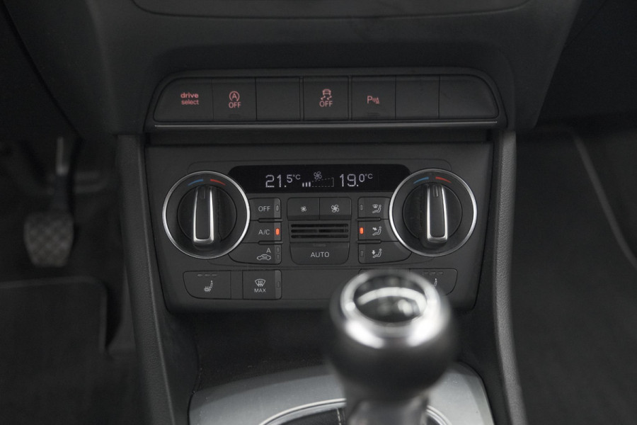 Audi Q3 1.4 TFSI CoD Sport S Line Edition | Parkeersensoren | Navigatie | Climate Control