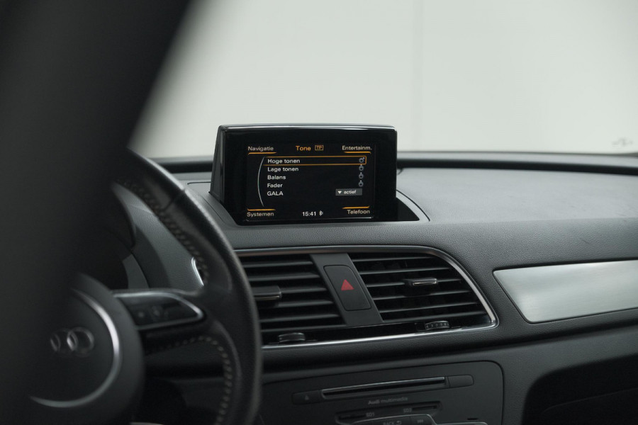 Audi Q3 1.4 TFSI CoD Sport S Line Edition | Parkeersensoren | Navigatie | Climate Control