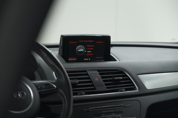 Audi Q3 1.4 TFSI CoD Sport S Line Edition | Parkeersensoren | Navigatie | Climate Control