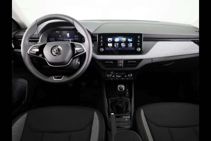 Škoda SCALA Selection 1.0 TSI 115 pk 6 versn. Hand | Trekhaak wegklapbaar | Image pakket