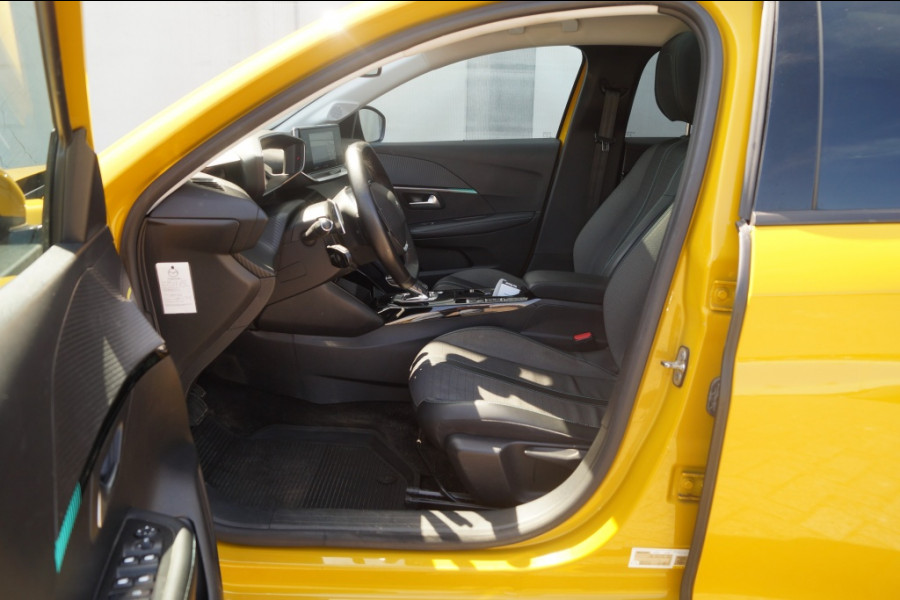 Peugeot 208 1.2 PureTech Automaat Allure -PANO-NAVI-