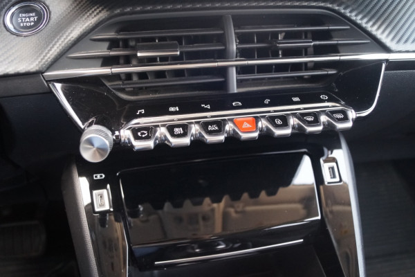 Peugeot 208 1.2 PureTech Automaat Allure -PANO-NAVI-