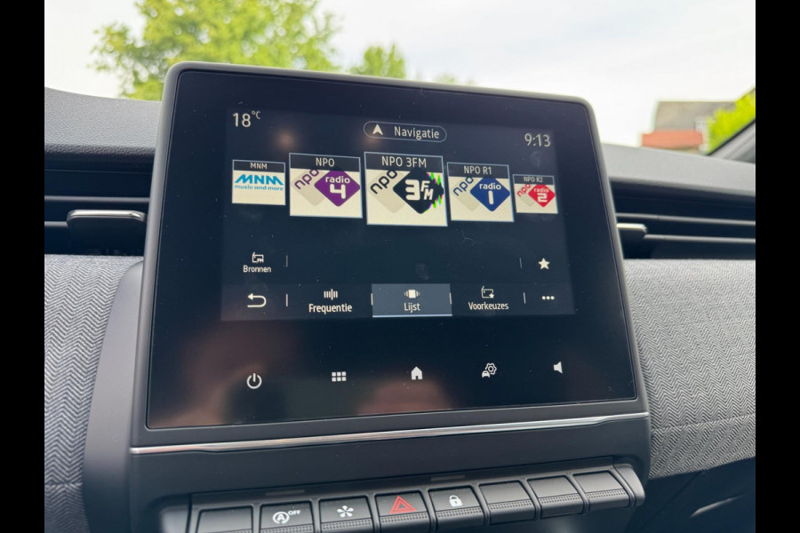 Renault Clio 1.0 TCe ECO-G 100 techno AUTOMAAT / CAMERA / NAVI / CARPLAY / ECC / ZGAN