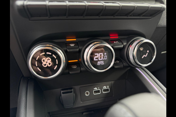 Renault Clio 1.0 TCe ECO-G 100 techno AUTOMAAT / CAMERA / NAVI / CARPLAY / ECC / ZGAN