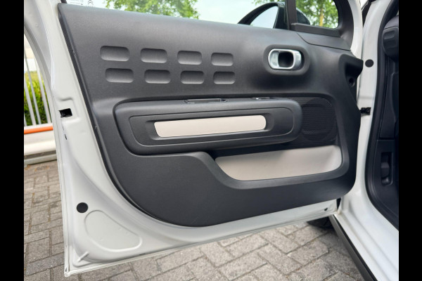 Citroën C3 1.2 PureTech Shine CARPLAY / PARKEERSENSOREN / CRUISE CONTROL / LMV / TWO-TONE / BLUETOOTH