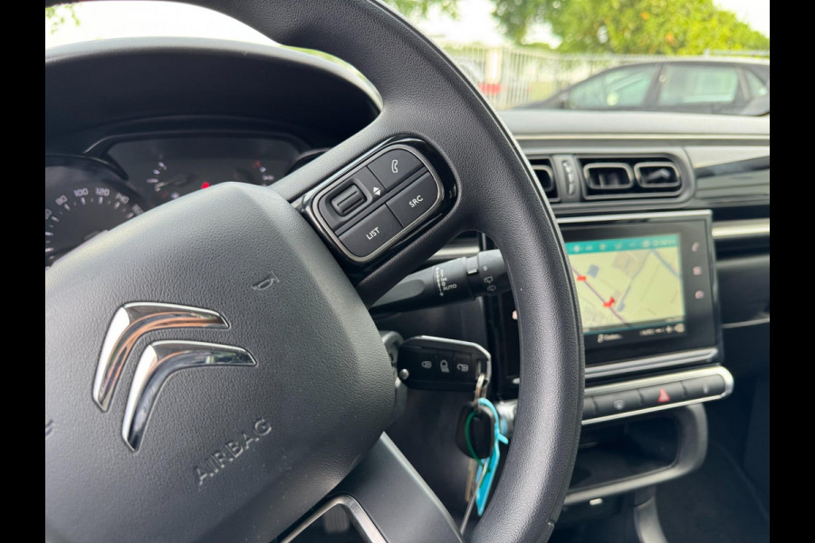 Citroën C3 1.2 PureTech Shine CARPLAY / PARKEERSENSOREN / CRUISE CONTROL / LMV / TWO-TONE / BLUETOOTH