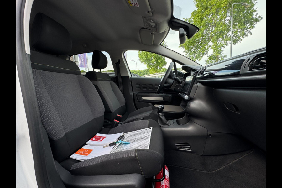 Citroën C3 1.2 PureTech Shine CARPLAY / PARKEERSENSOREN / CRUISE CONTROL / LMV / TWO-TONE / BLUETOOTH