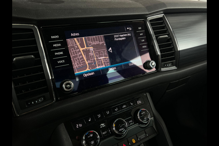 Škoda Kodiaq 1.5 TSI Limited Business Edition 7p. NL AUTO | 7 PERSOONS | PANO | AUTOMAAT | CARPLAY | HALF LEDER |