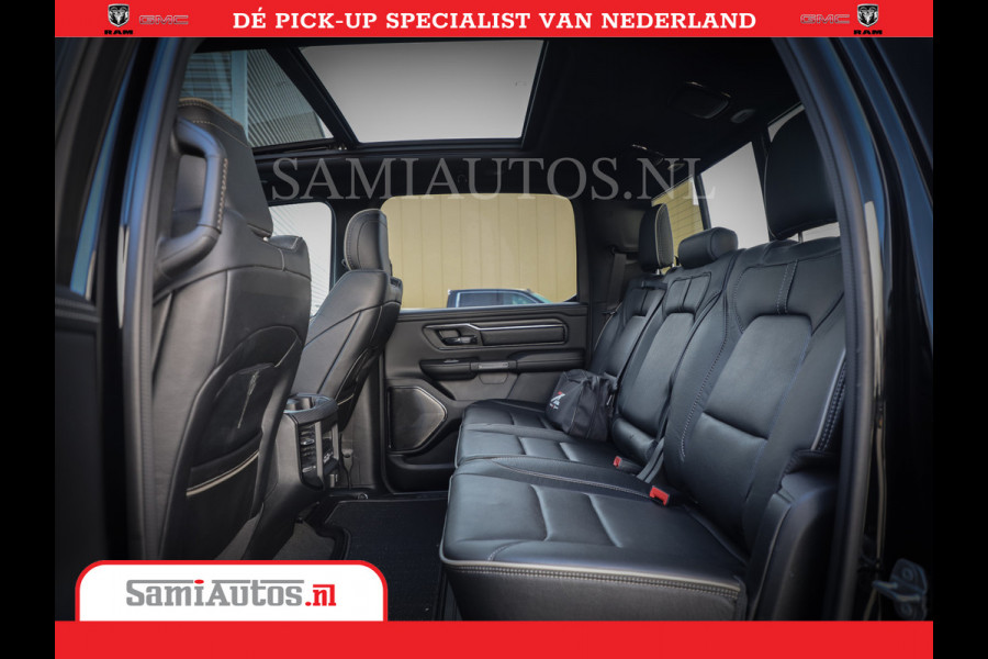 Dodge Ram 1500 Limited 5.7 V8 4X4 Hemi | Meest volle Hemi limited uitvoering | Hud | Mwk | Striping | Comfortabele Dubbele Cabine met Royale 5 Zitplaatsen |
