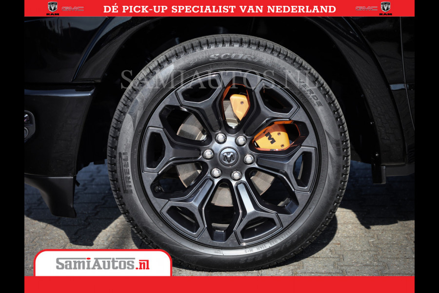 Dodge Ram 1500 Limited 5.7 V8 4X4 Hemi | Meest volle Hemi limited uitvoering | Hud | Mwk | Striping | Comfortabele Dubbele Cabine met Royale 5 Zitplaatsen |