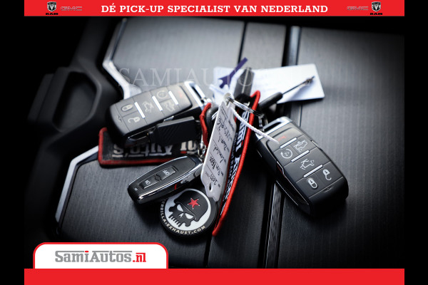 Dodge Ram 1500 Limited 5.7 V8 4X4 Hemi | Meest volle Hemi limited uitvoering | Hud | Mwk | Striping | Comfortabele Dubbele Cabine met Royale 5 Zitplaatsen |