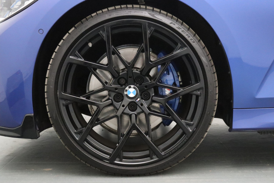 BMW 3-serie 184pk 320i High Executive Camera | Adapt. Cruise | Navi | Parkeersens. v+a | Stoel-/stuurverw. | Trekhaak