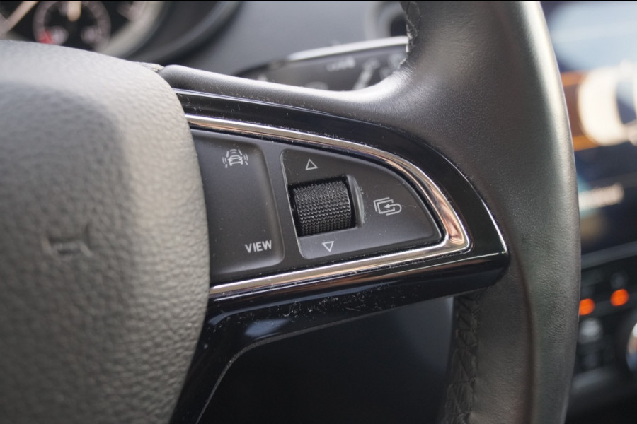 Škoda Octavia Combi 1.6 TDI Style -LED-NAVI-ECC-PDC-