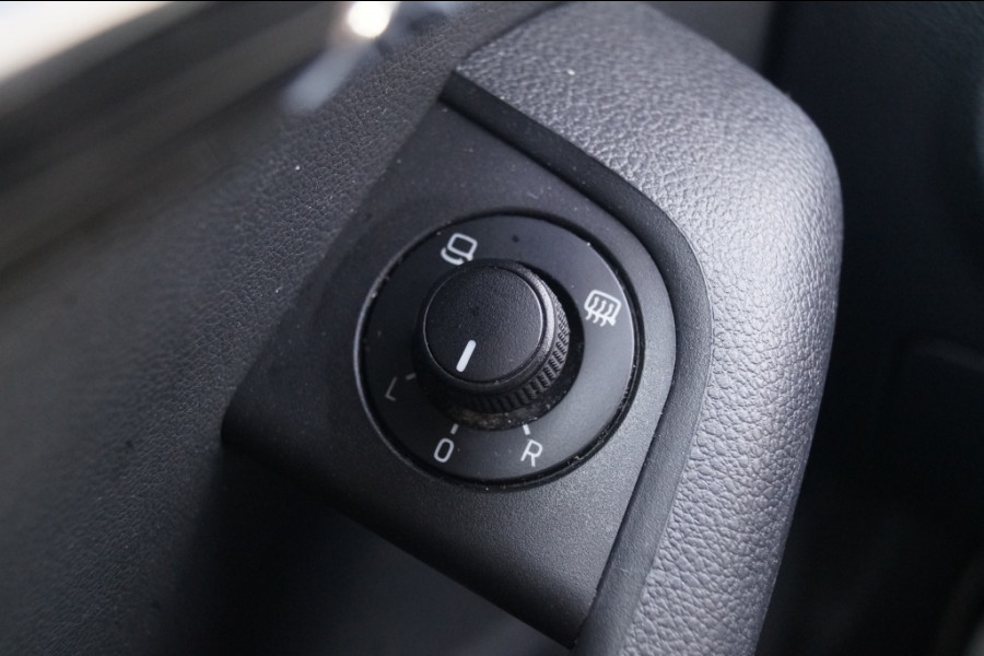 Škoda Octavia Combi 1.6 TDI Style -LED-NAVI-ECC-PDC-