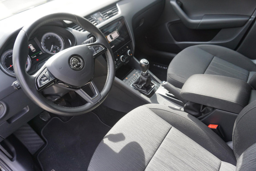 Škoda Octavia Combi 1.5 TSI 150PK Greentech Style Business Zeer Compleet.