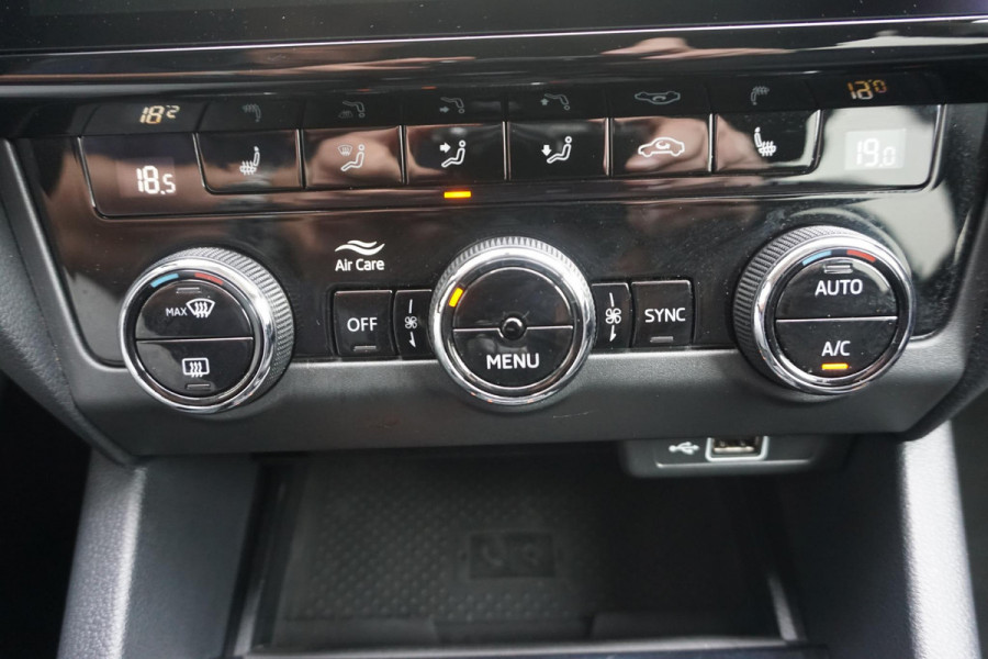 Škoda Octavia Combi 1.5 TSI 150PK Greentech Style Business Zeer Compleet.