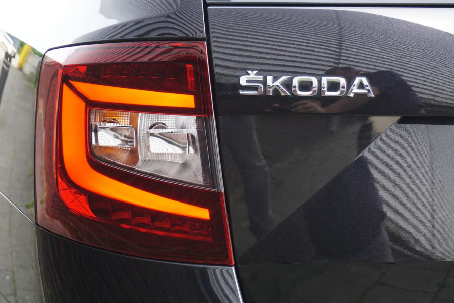 Škoda Octavia Combi 1.5 TSI 150PK Greentech Style Business Zeer Compleet.
