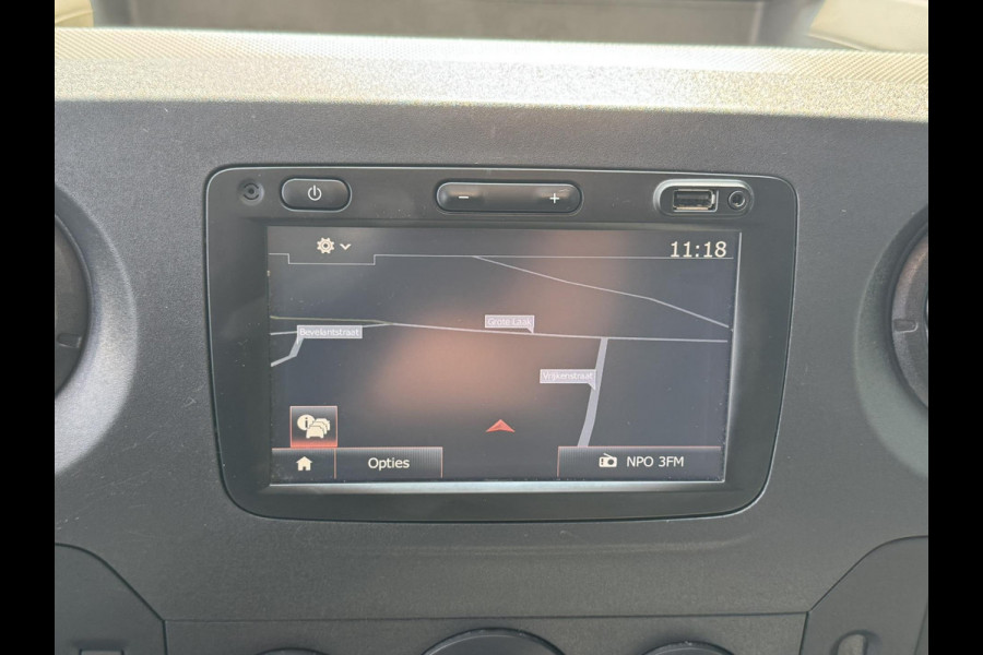 Renault Master T35 2.3 dCi L3H2 Laadklep Airco Cruise Bluetooth Navigatie systeem