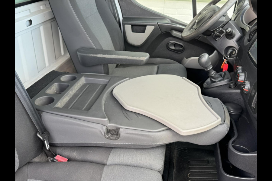 Renault Master T35 2.3 dCi L3H2 Laadklep Airco Cruise Bluetooth Navigatie systeem