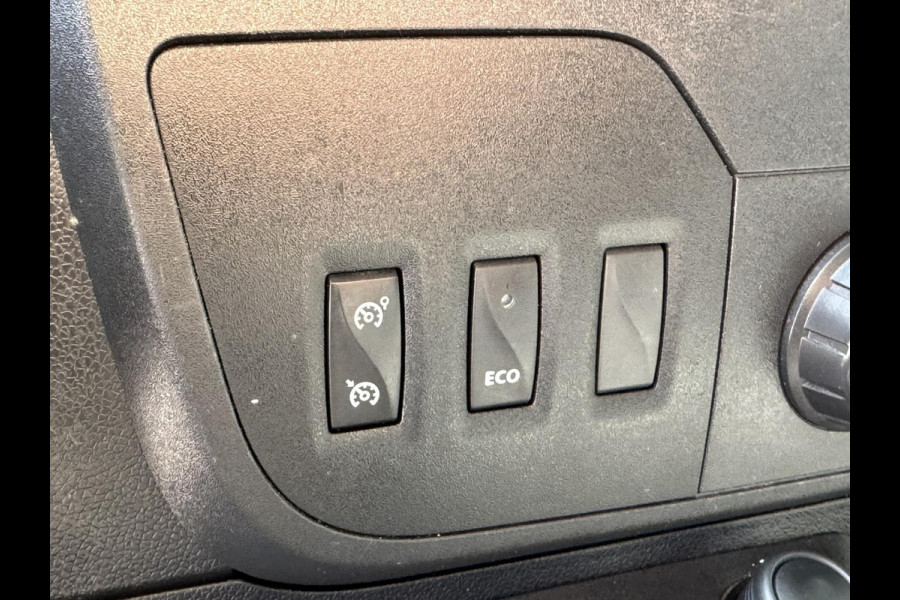 Renault Master T35 2.3 dCi L3H2 Laadklep Airco Cruise Bluetooth Navigatie systeem